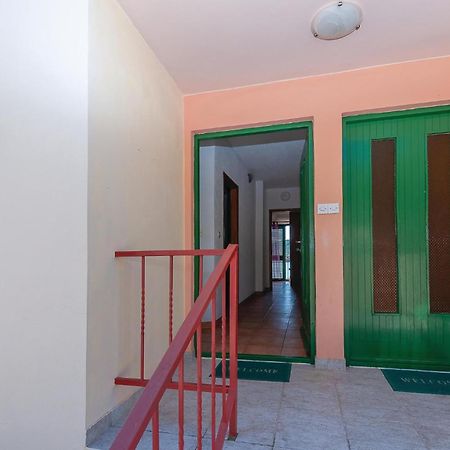Gorgeous Apartment In Tisno With Kitchen Esterno foto